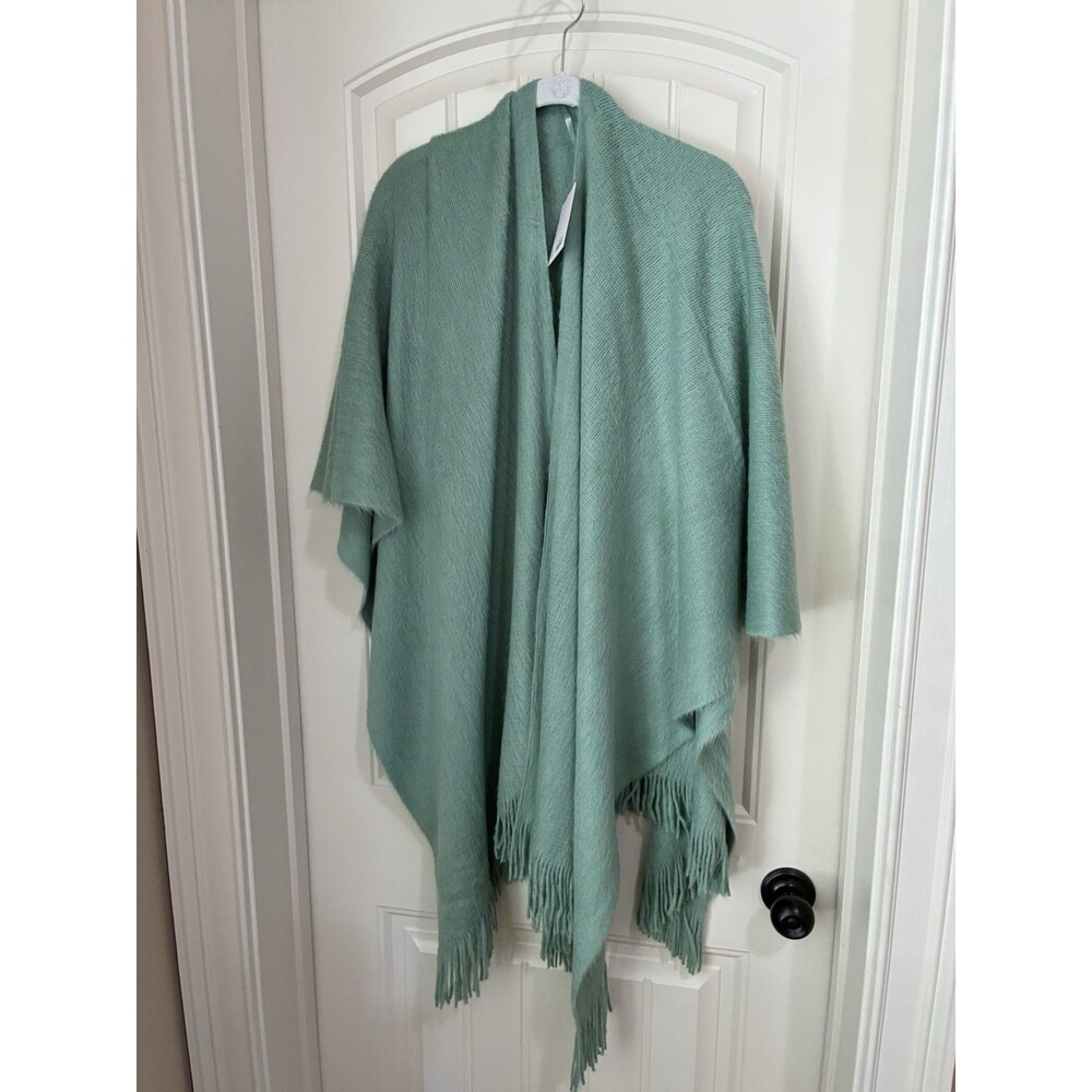 LC Lauren Conrad Sage Green Fuzzy Eyelash Knit Fringe Wrap Shawl Women OS NWT